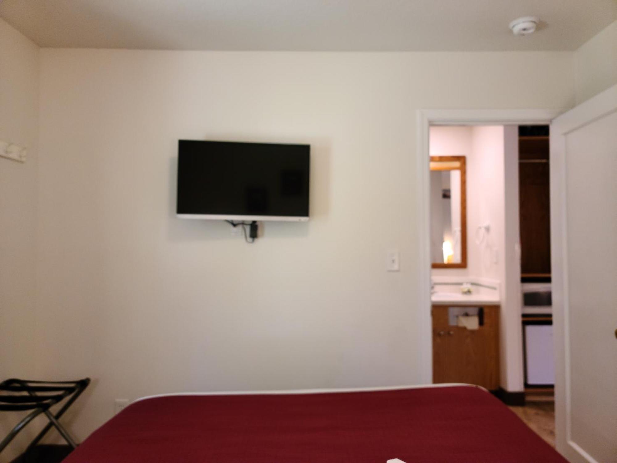Ocean Breeze Motel Флоренс Экстерьер фото